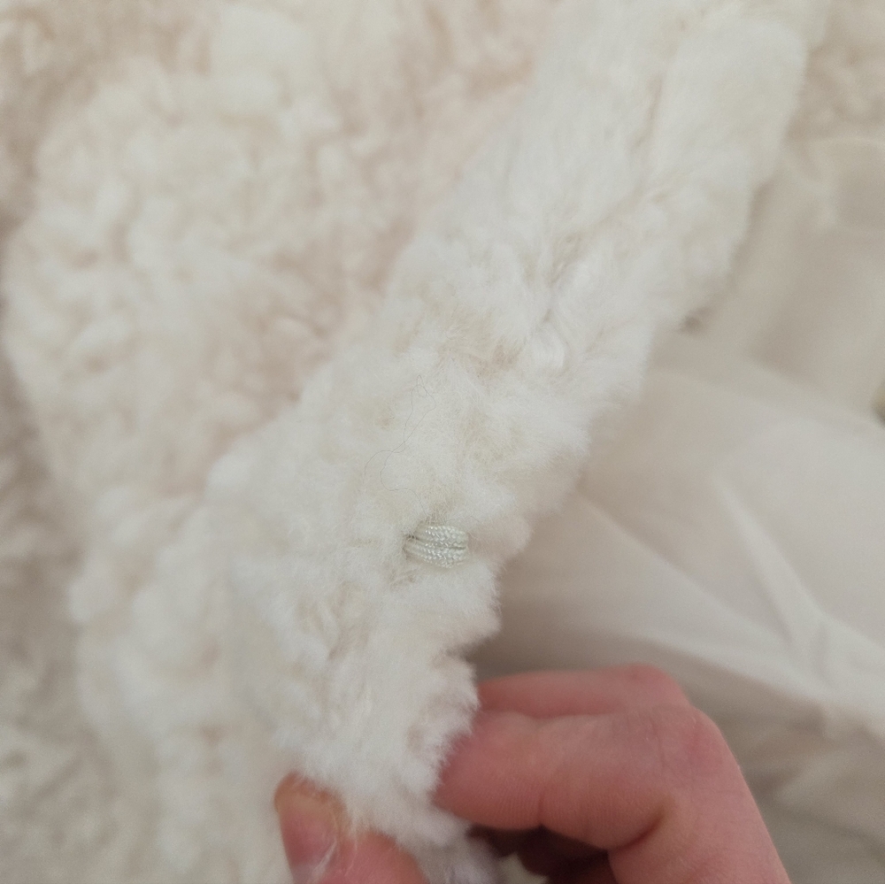 New With Tags! Elie Tahari Faux Fur White Coat Size Small - Picture 8 of 10